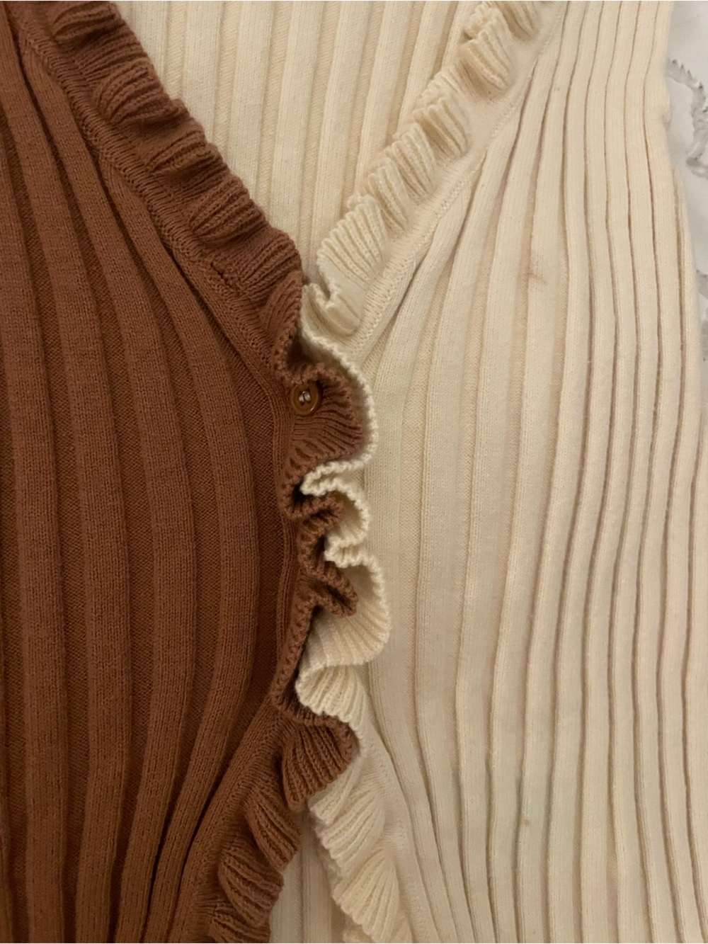 Find Me Now Colorblock Ruffled Tank - Picture 5 of 6